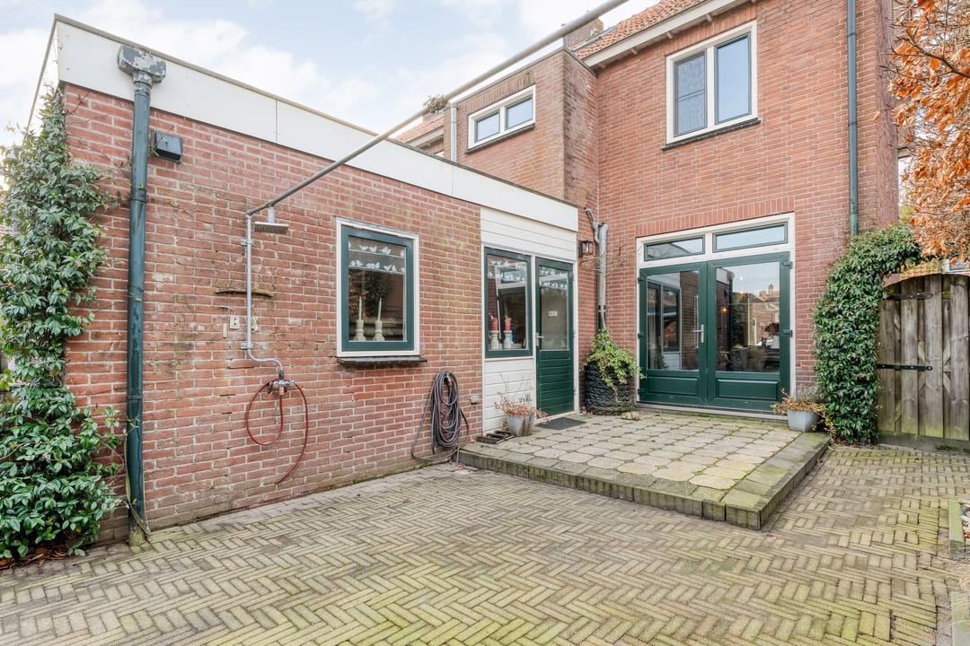 Photo 53 of Zuiderwalstraat 8