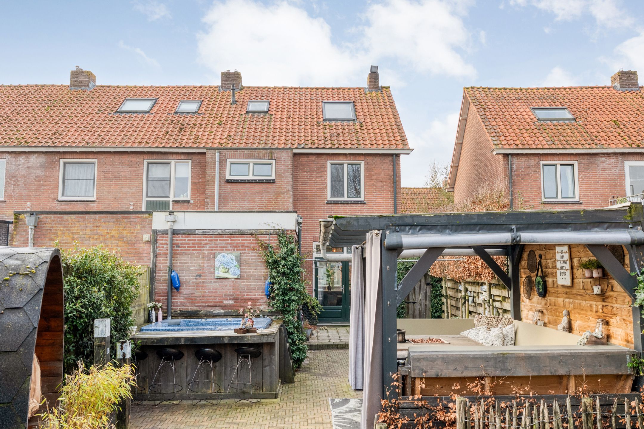 Photo 60 of Zuiderwalstraat 8