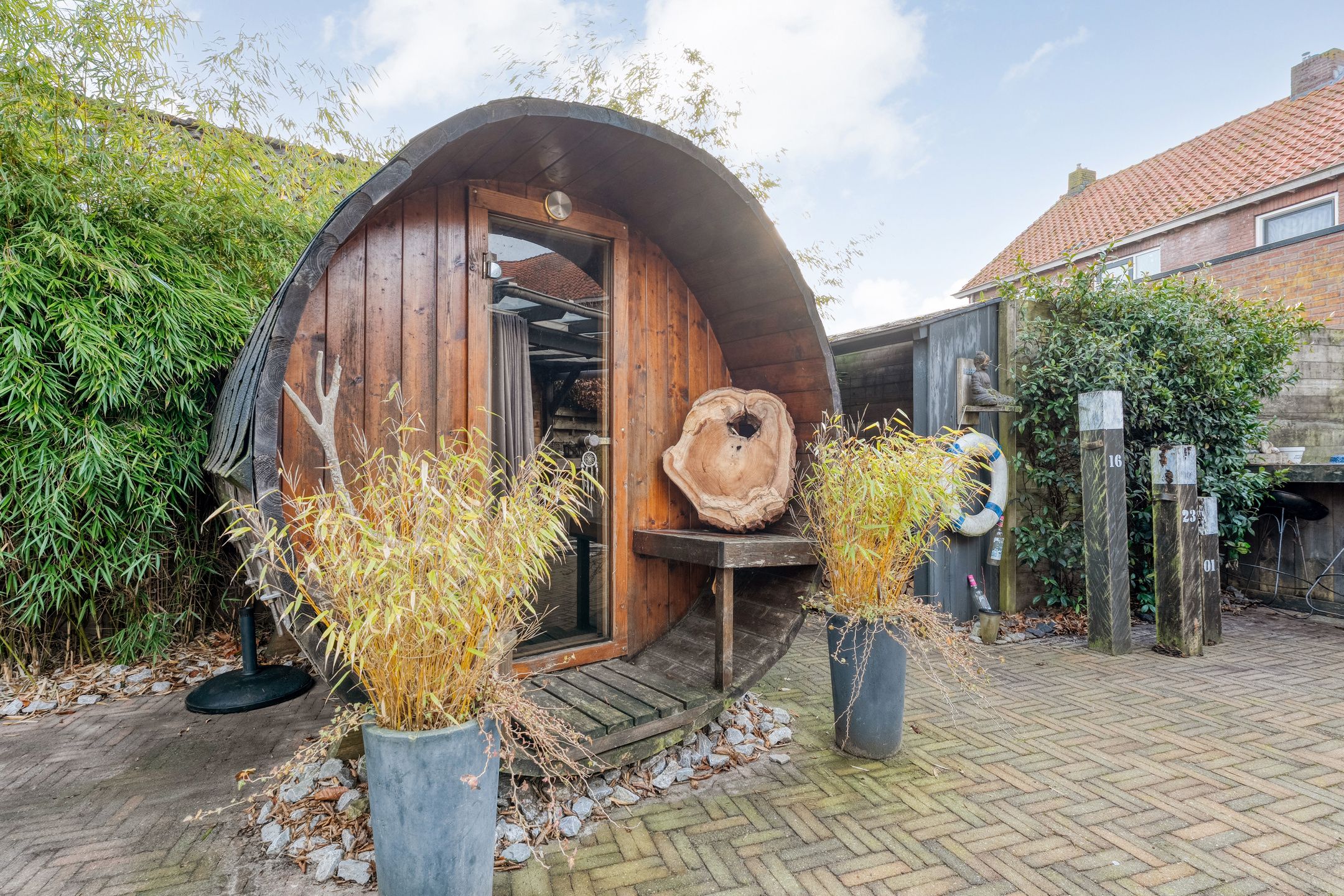 Photo 63 of Zuiderwalstraat 8