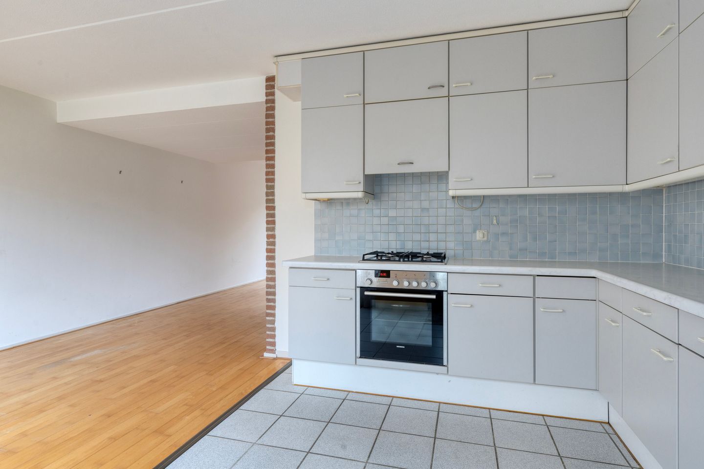 Foto 10 van Frans Mentonstraat 3