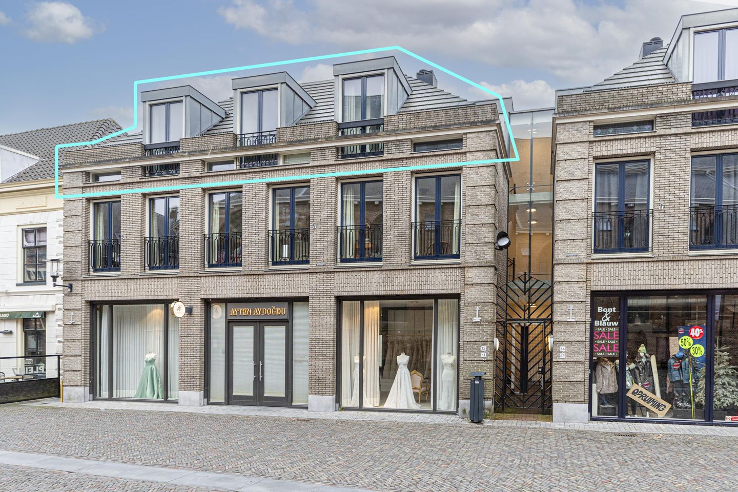 Foto 1 van Kerkplein 13