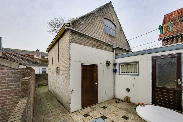 Foto 34 van Burgemeester Sterkstraat 6