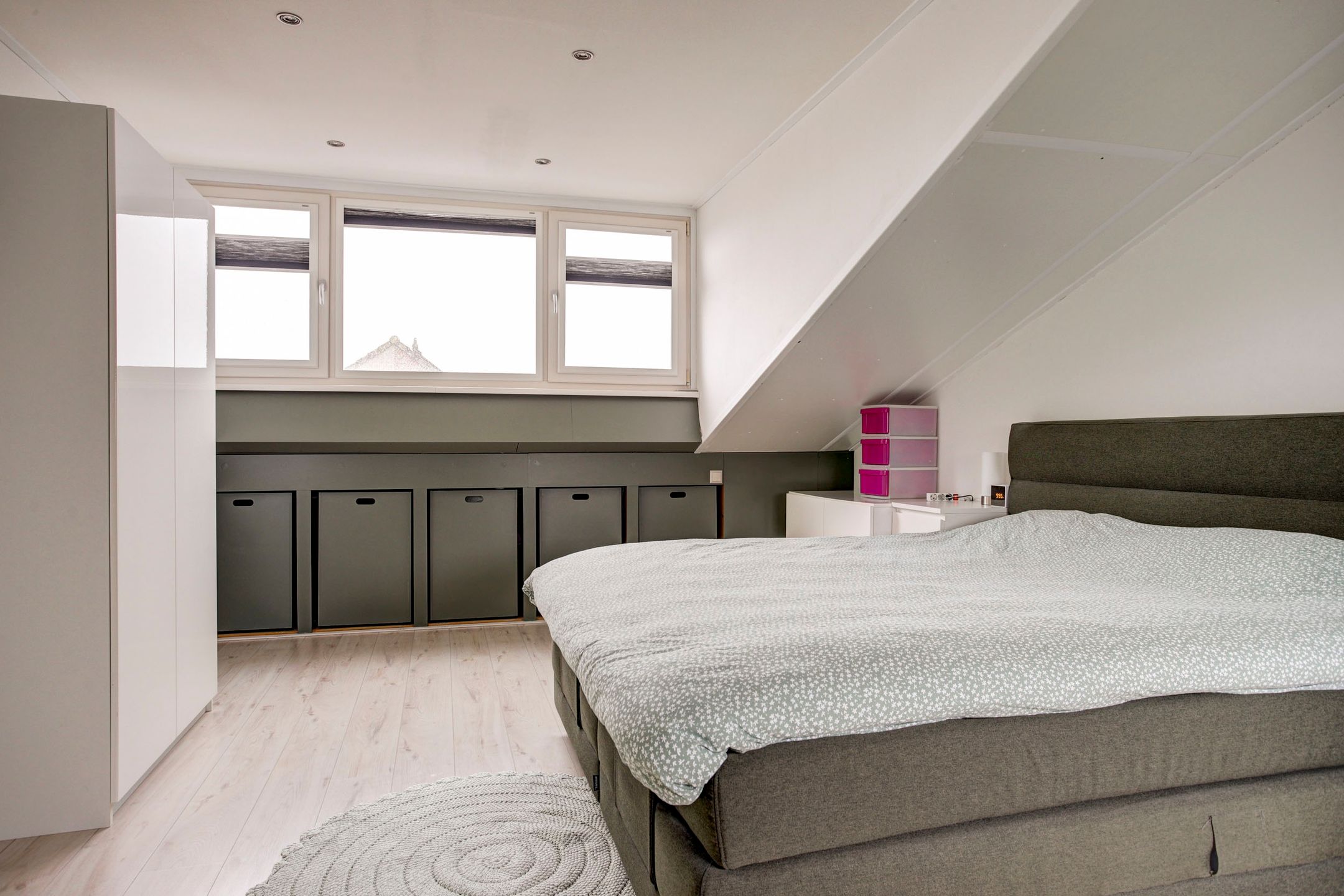 Foto 24 van Oester 40