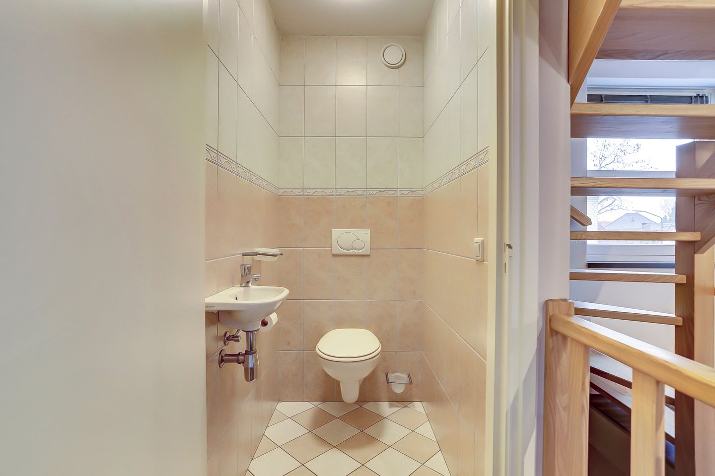 Foto 34 van Van den Elsenstraat 2-C