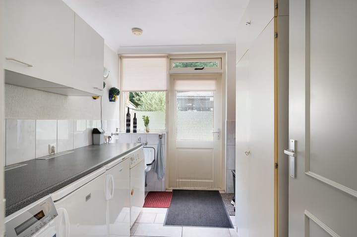 Photo 16 of Coeveringslaan 30