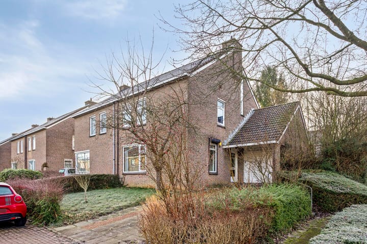 Foto 24 van Kasteelstraat 11