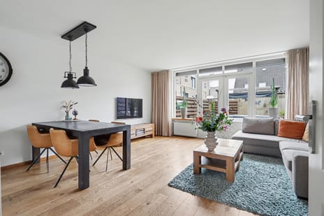 Reiger 13 secondary image