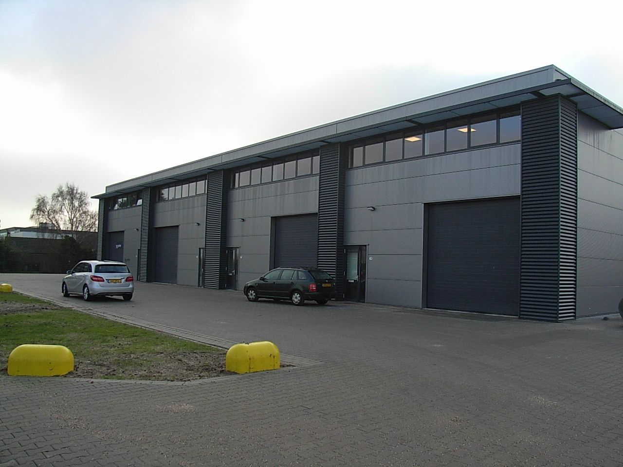 View photo 2 of Keurmeesterstraat 1