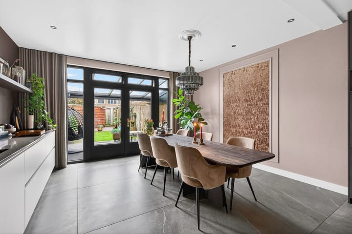 Photo 3 of Juliusstraat 14