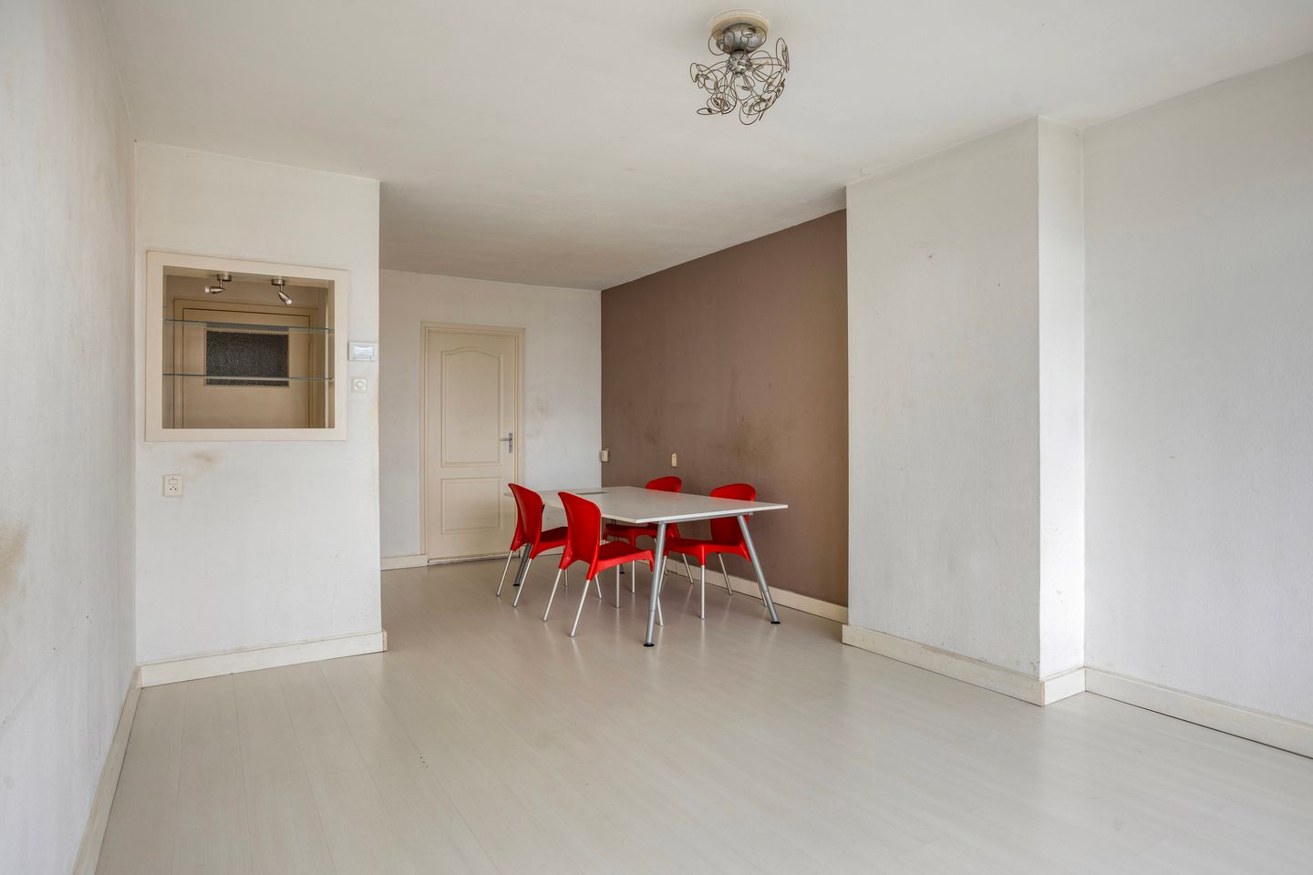 Foto 10 van Dahlialaan 52