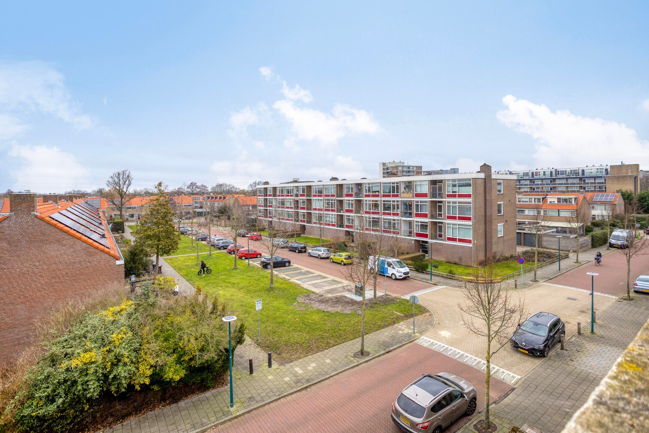 Foto 27 van Dahlialaan 52