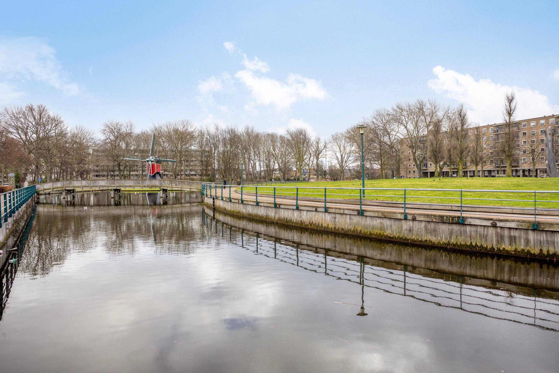 Foto 30 van Dahlialaan 52