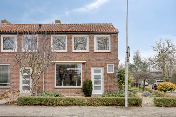 Photo 2 of Noord-Linschoterkade 14