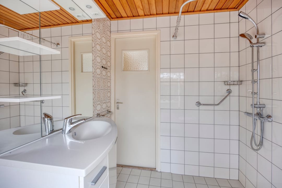 Foto 23 van Noord-Linschoterkade 14