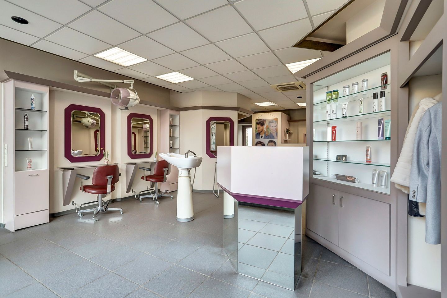 View photo 3 of de Lend 4