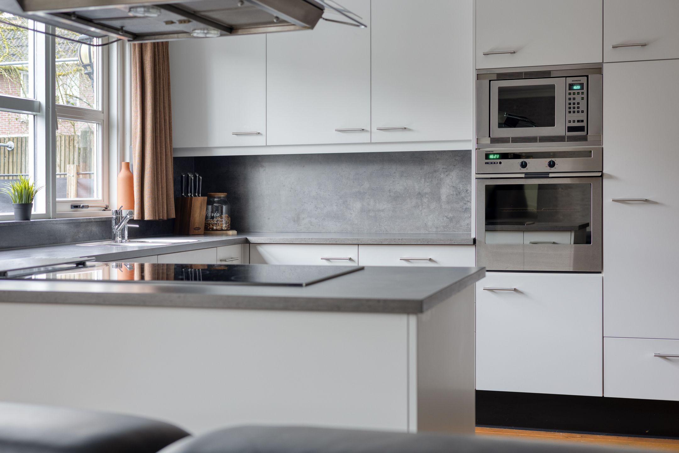 Foto 24 van John Miltonlaan 2