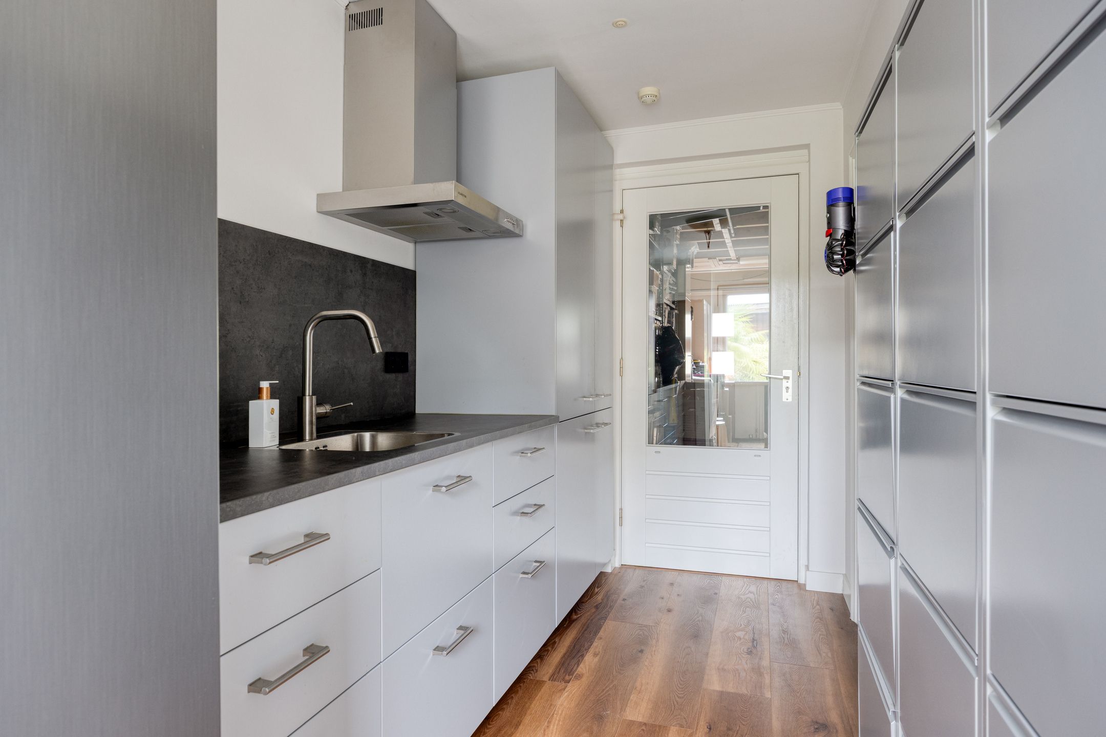 Foto 30 van John Miltonlaan 2