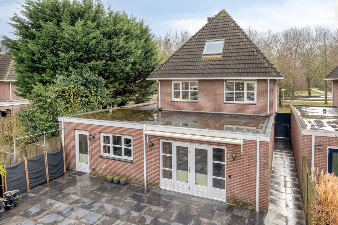 Foto 43 van John Miltonlaan 2