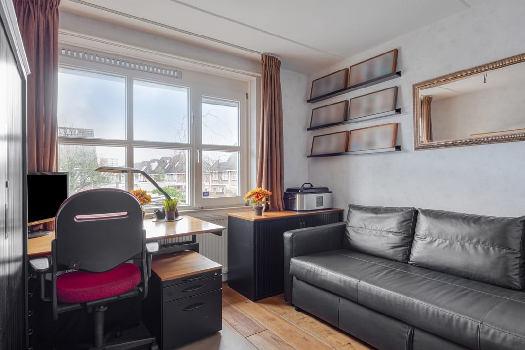 Foto 46 van John Miltonlaan 2