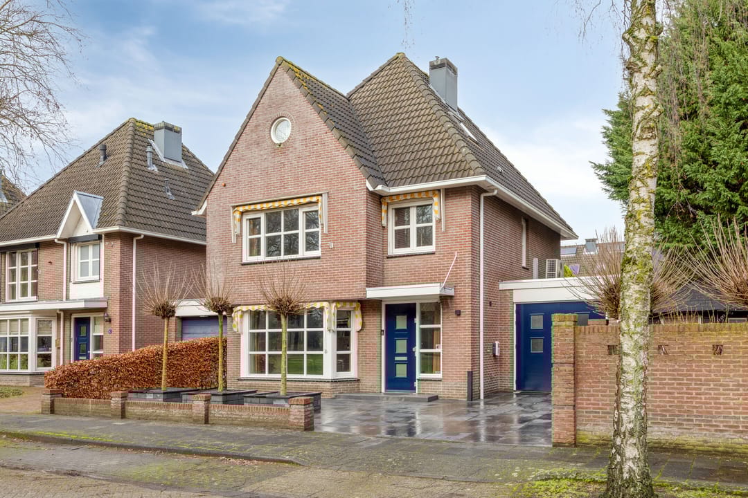 Foto 68 van John Miltonlaan 2