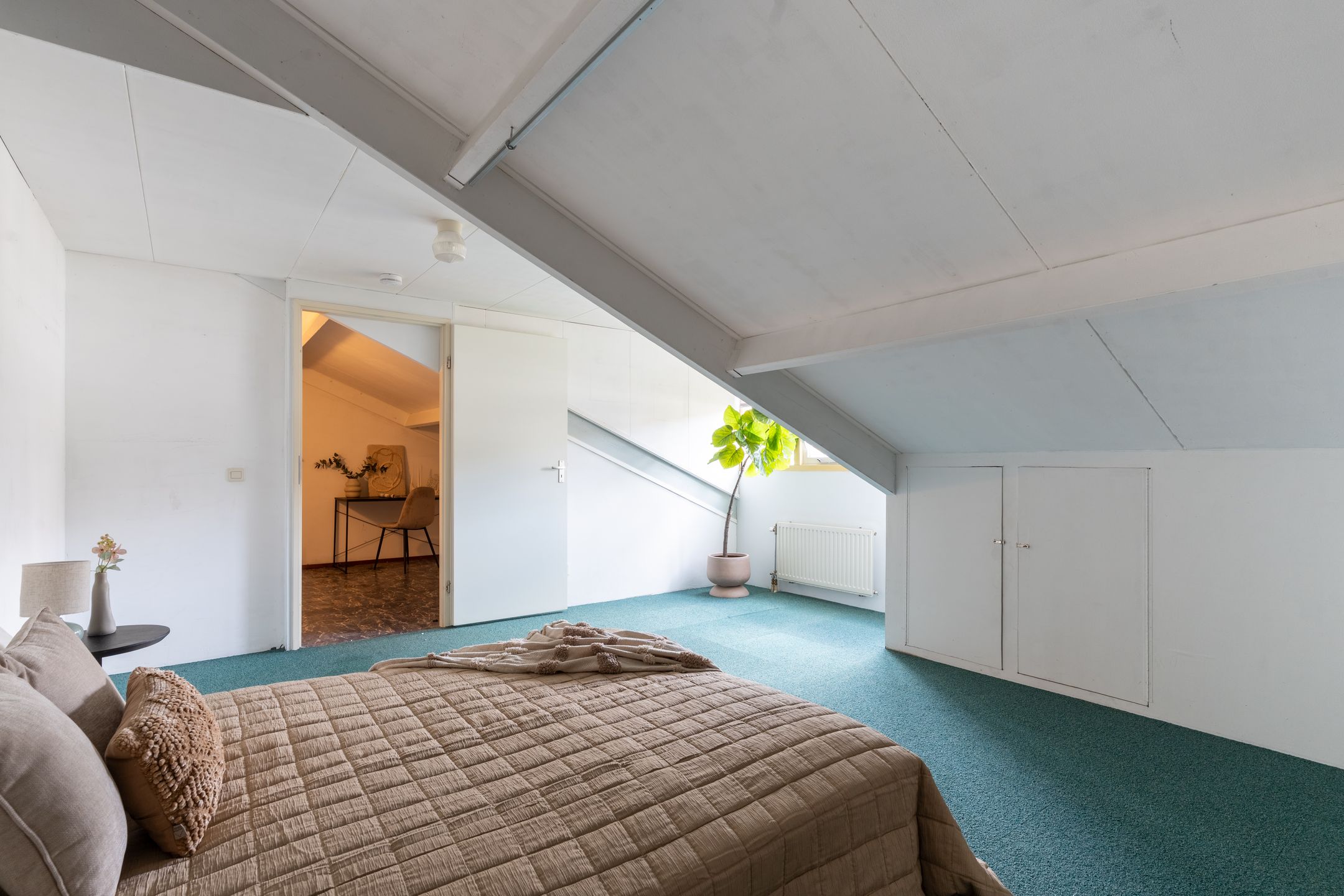 Foto 15 van Chalonhof 51