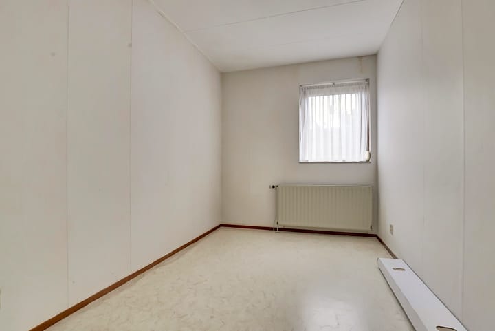 Photo 13 of Pruimenlaan 4