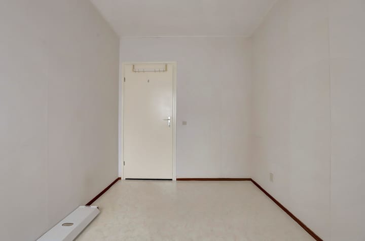 Photo 14 of Pruimenlaan 4