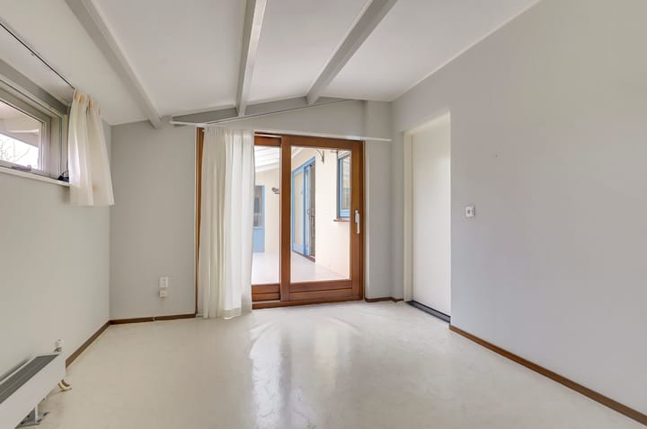 Photo 18 of Pruimenlaan 4