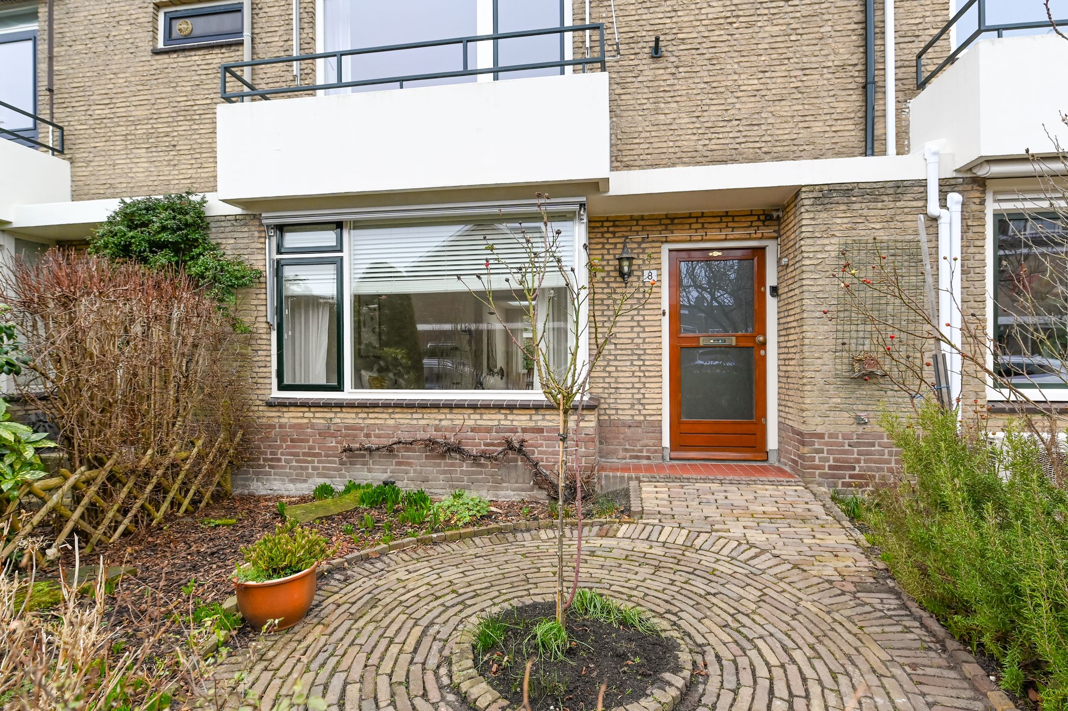 Photo 6 of Nieuwveenstraat 8