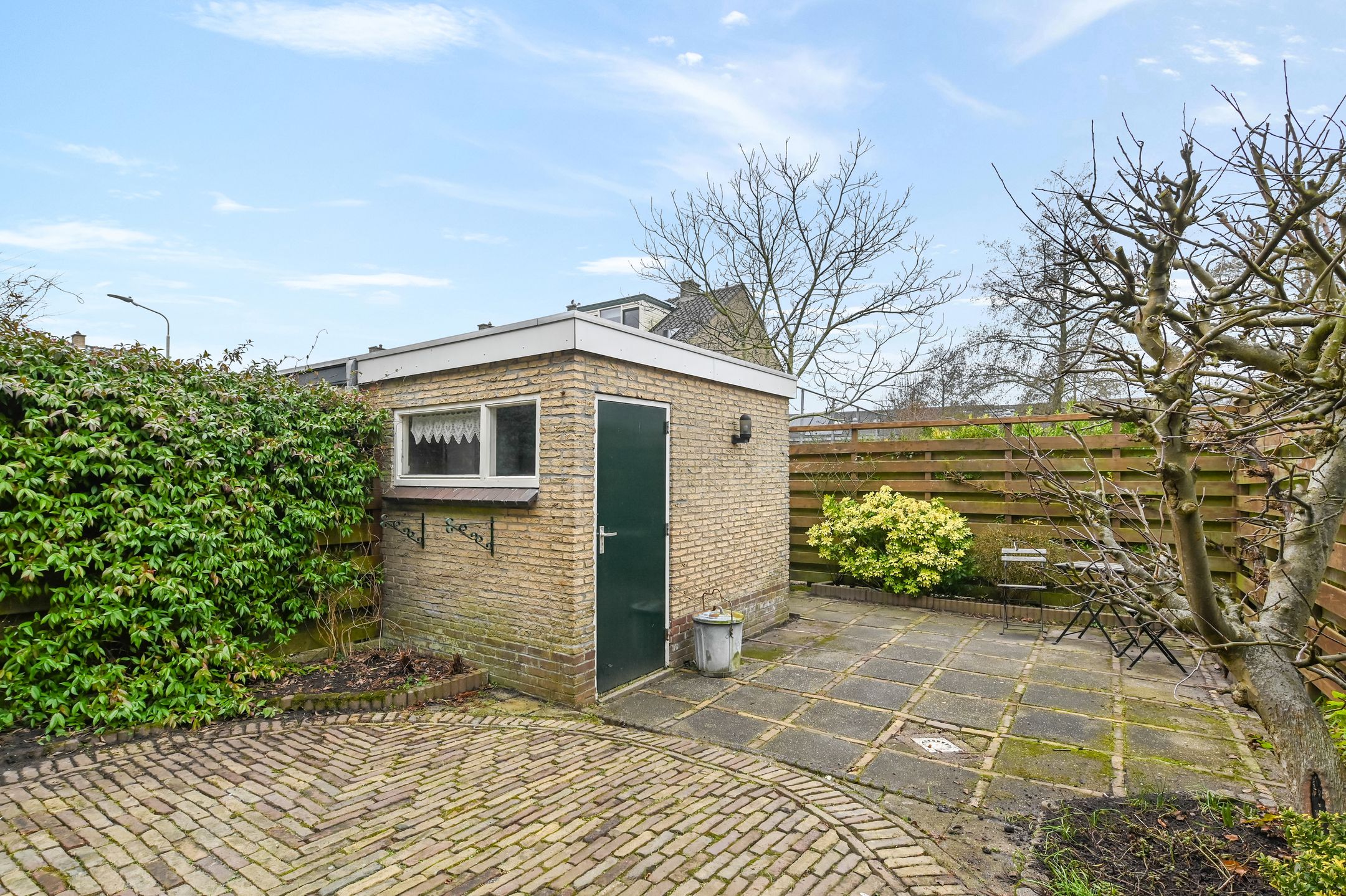 Photo 18 of Nieuwveenstraat 8