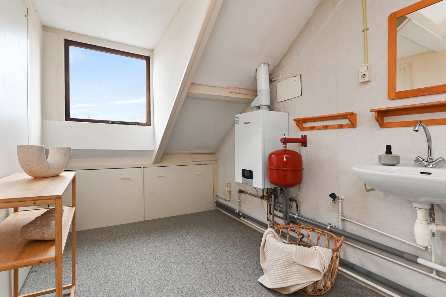 Photo 50 of Nieuwveenstraat 8