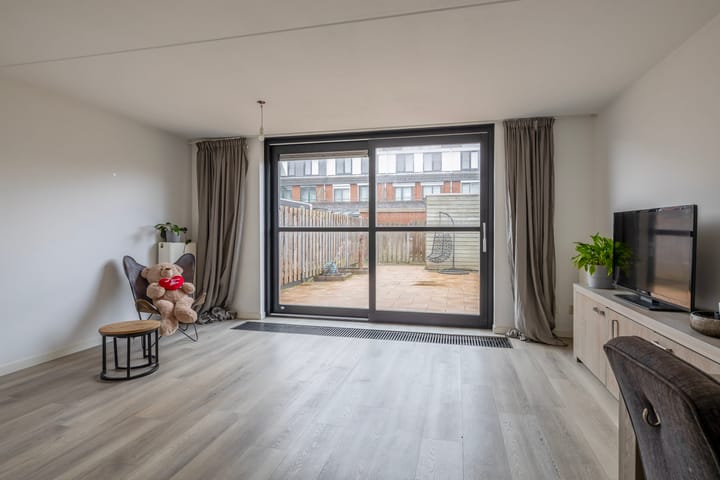 Foto 2 van Kálmánstraat 25