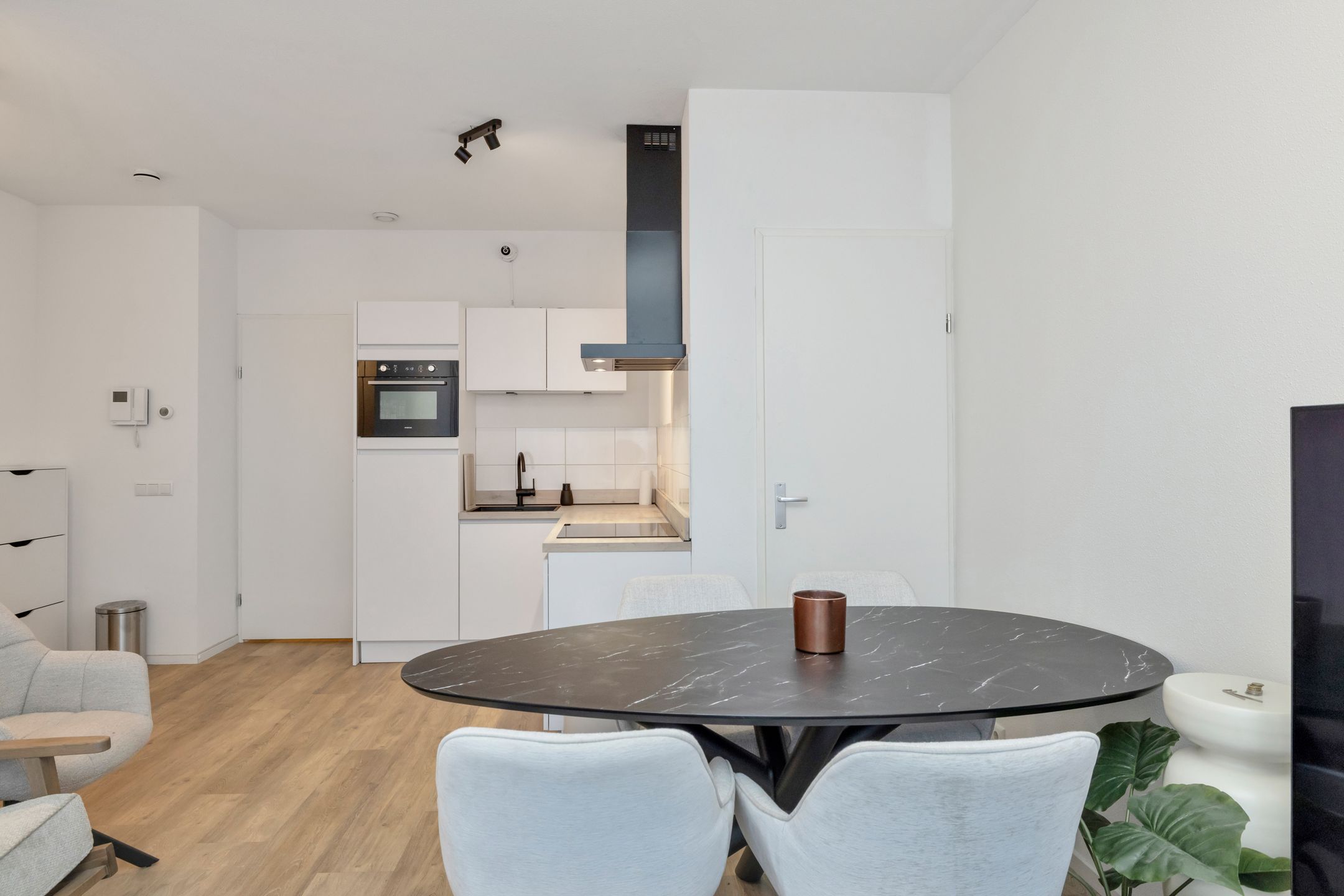 Photo 12 of Graaf Janstraat 2-C