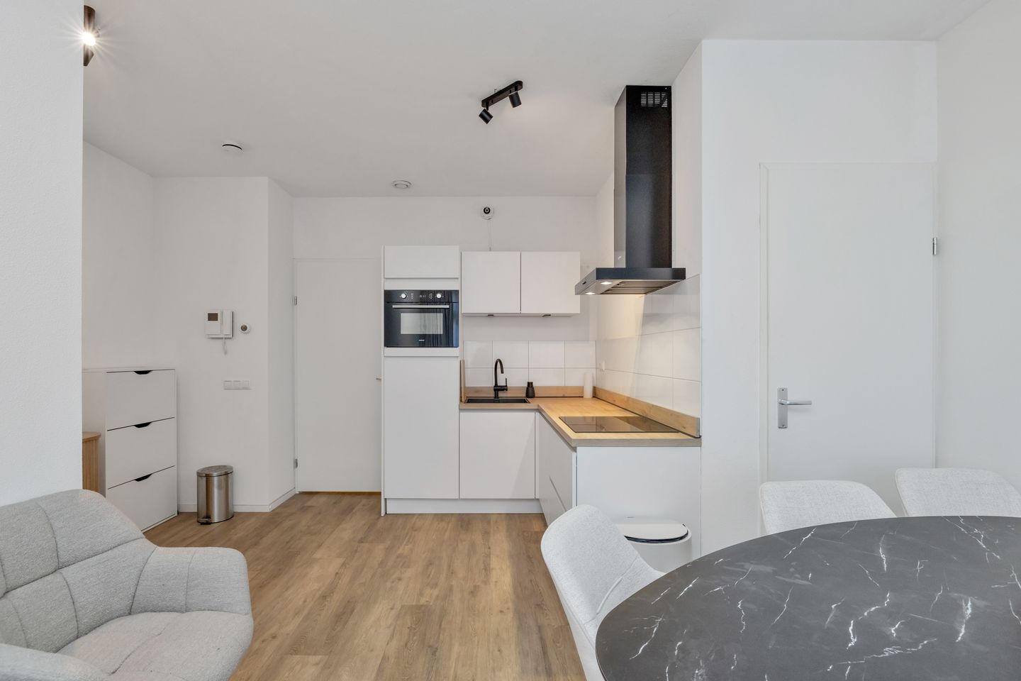 Photo 14 of Graaf Janstraat 2-C