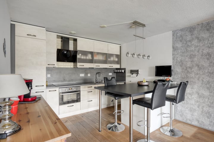 Foto 5 van Schout van Raesfeltstraat 101