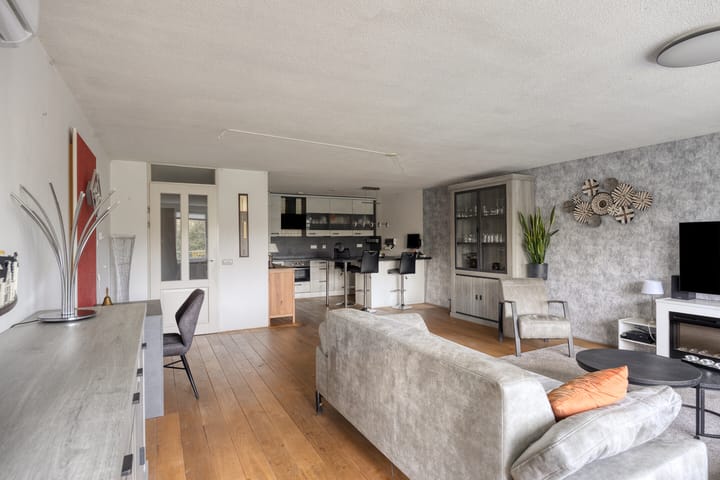 Foto 22 van Schout van Raesfeltstraat 101