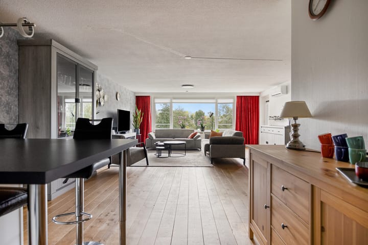 Foto 26 van Schout van Raesfeltstraat 101