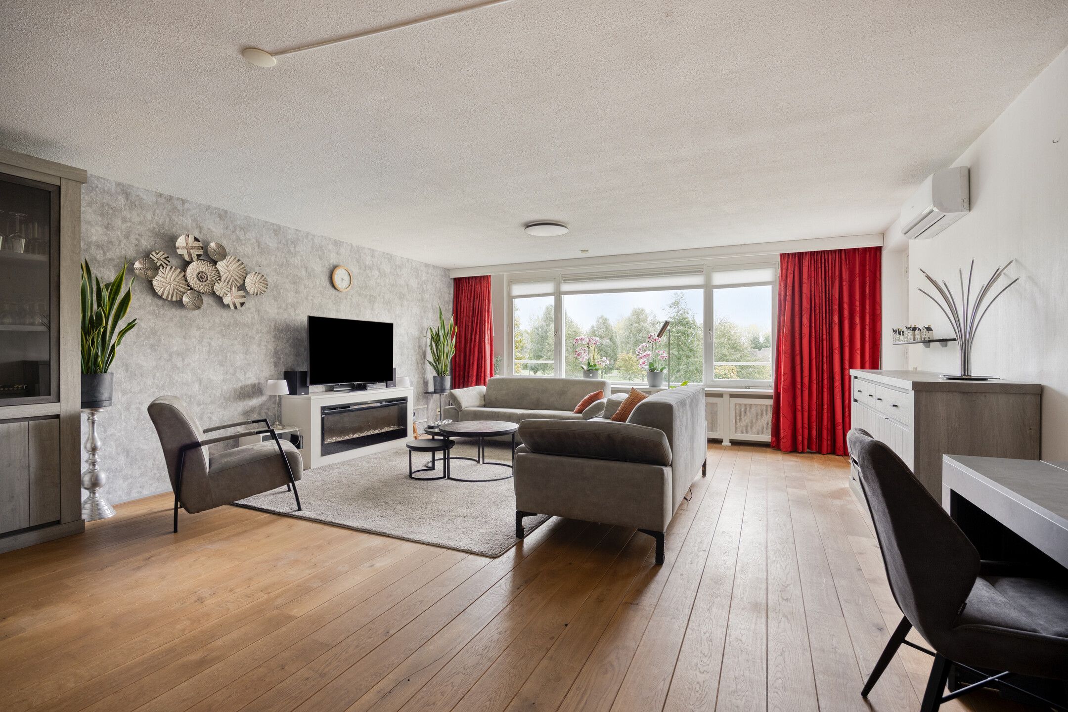 Photo 15 of Schout van Raesfeltstraat 101