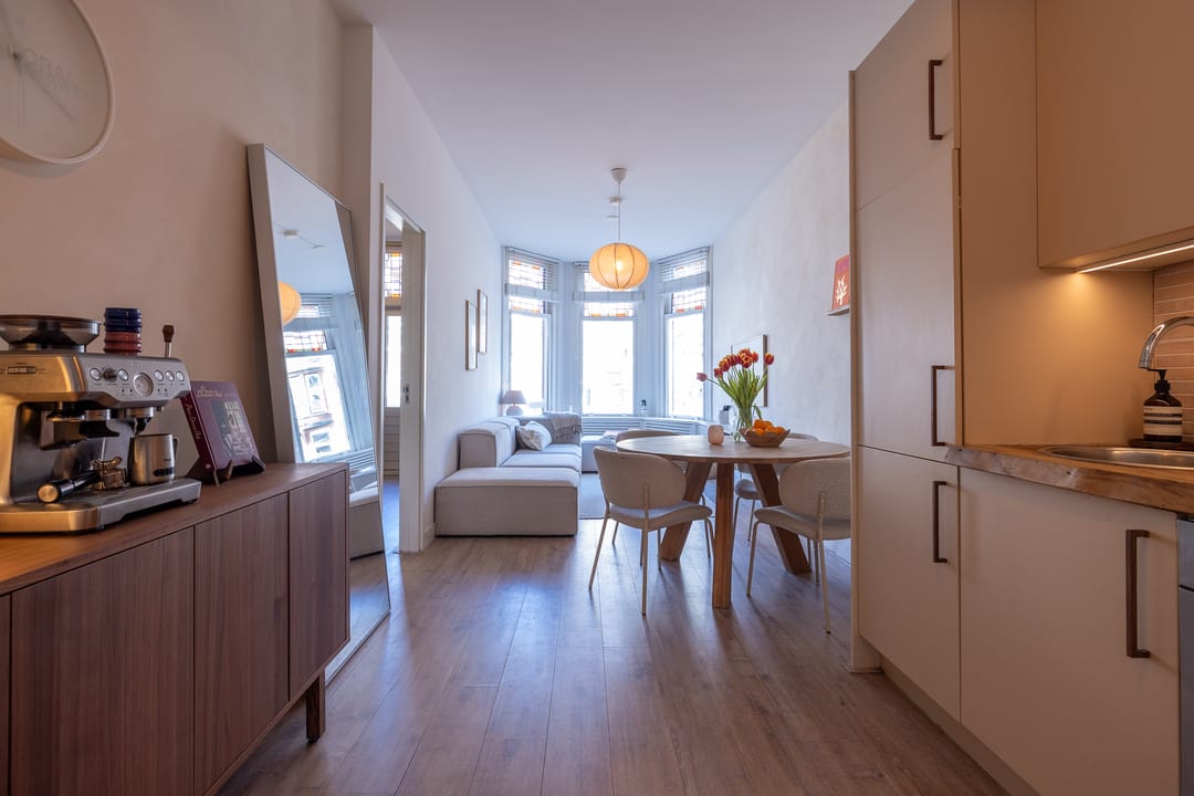 Photo 2 of Oudedijk 178-B01