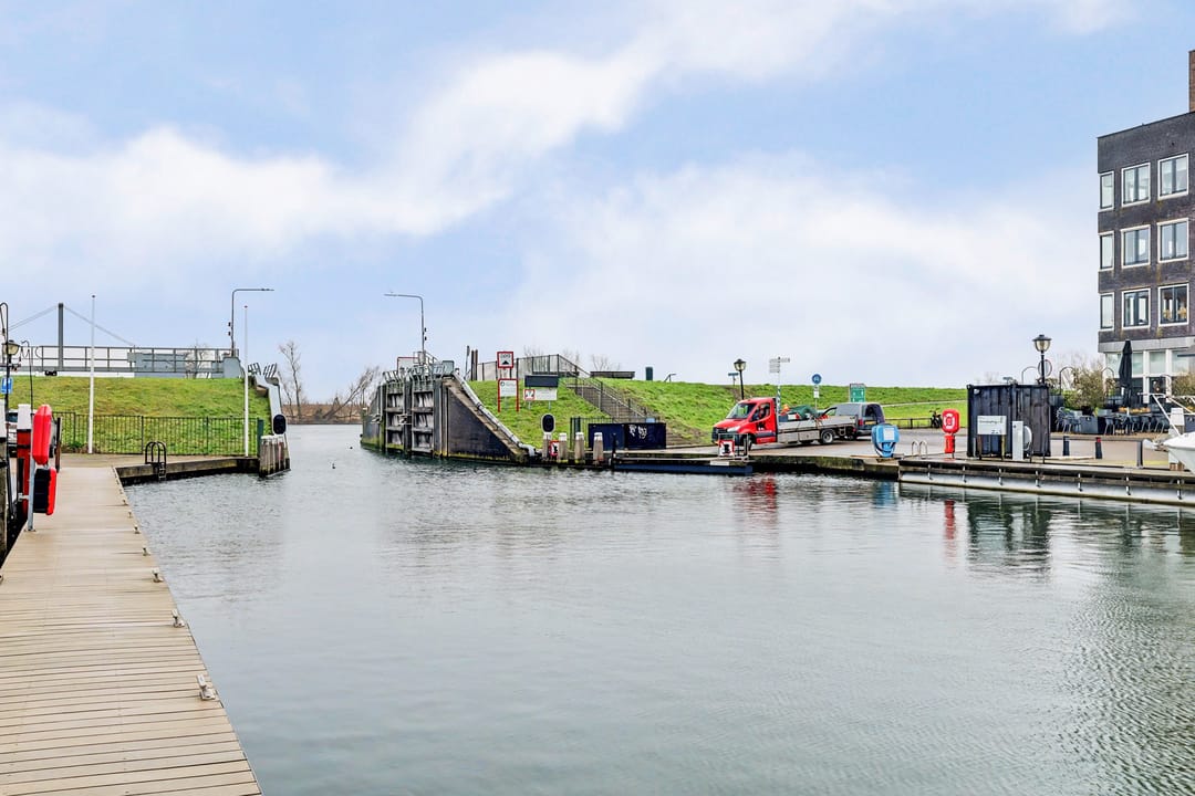 Foto 37 van Bootstraat 9