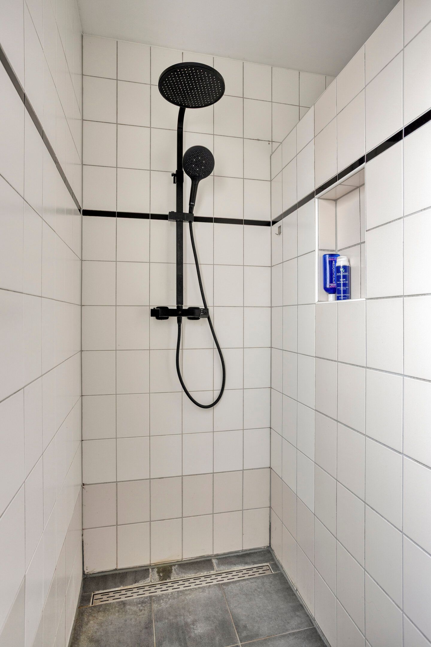 Photo 24 of Baroniestraat 55