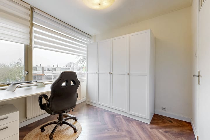 Foto 26 van Admiraal de Ruyterlaan 75