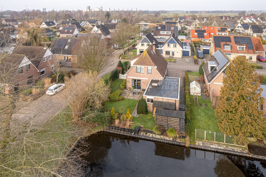 Photo 2 of Warring 89