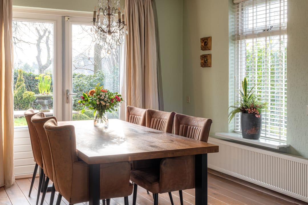 Photo 11 of Warring 89