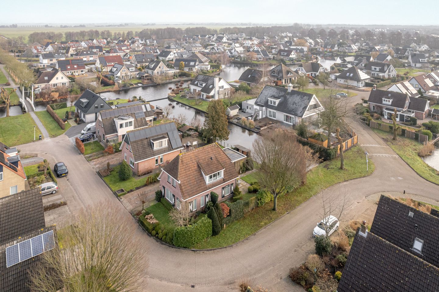 Photo 35 of Warring 89