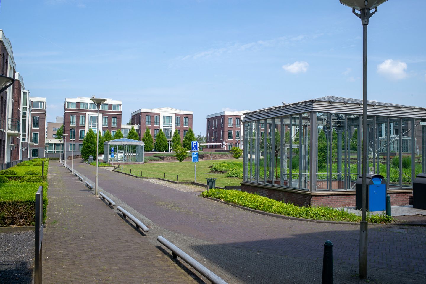 View photo 5 of Röntgenlaan 15