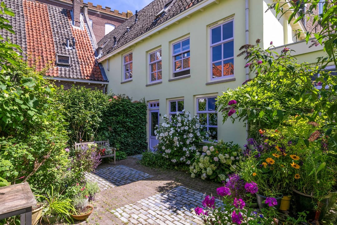 Foto 46 van Buiten Nieuwstraat 60