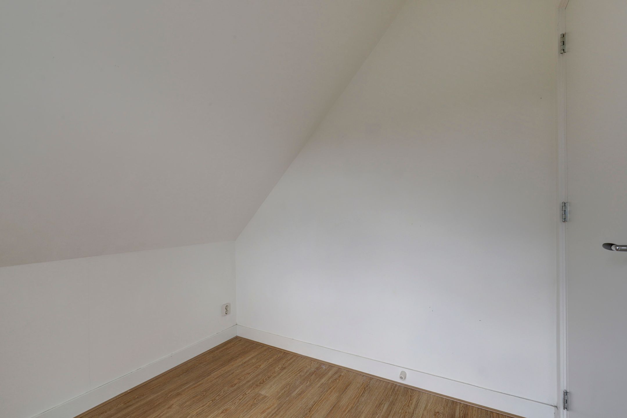 Photo 12 of Mathenesserdijk 103-B04