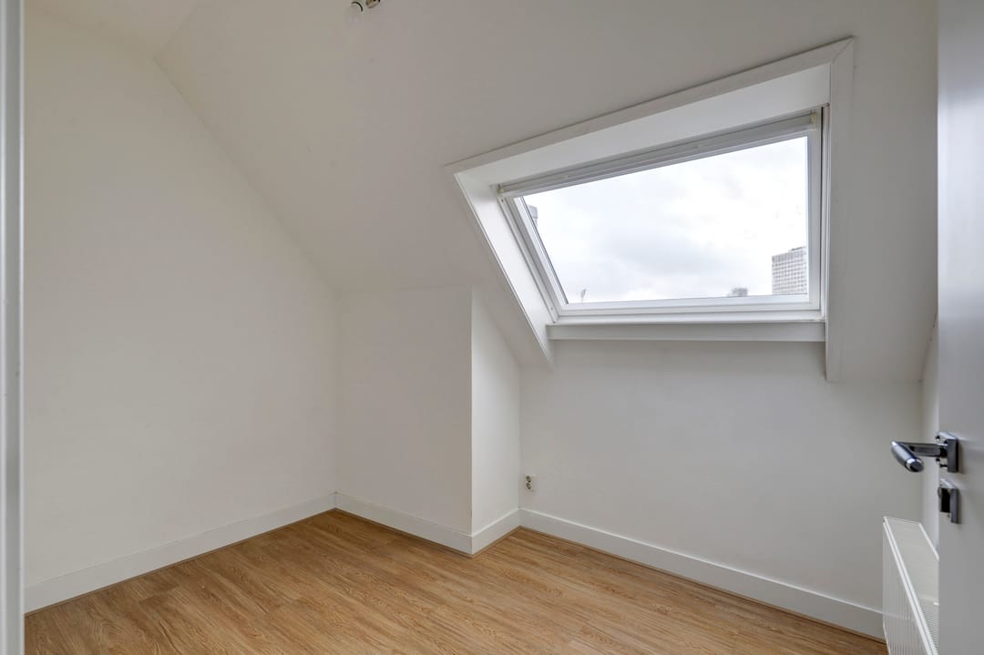 Photo 13 of Mathenesserdijk 103-B04