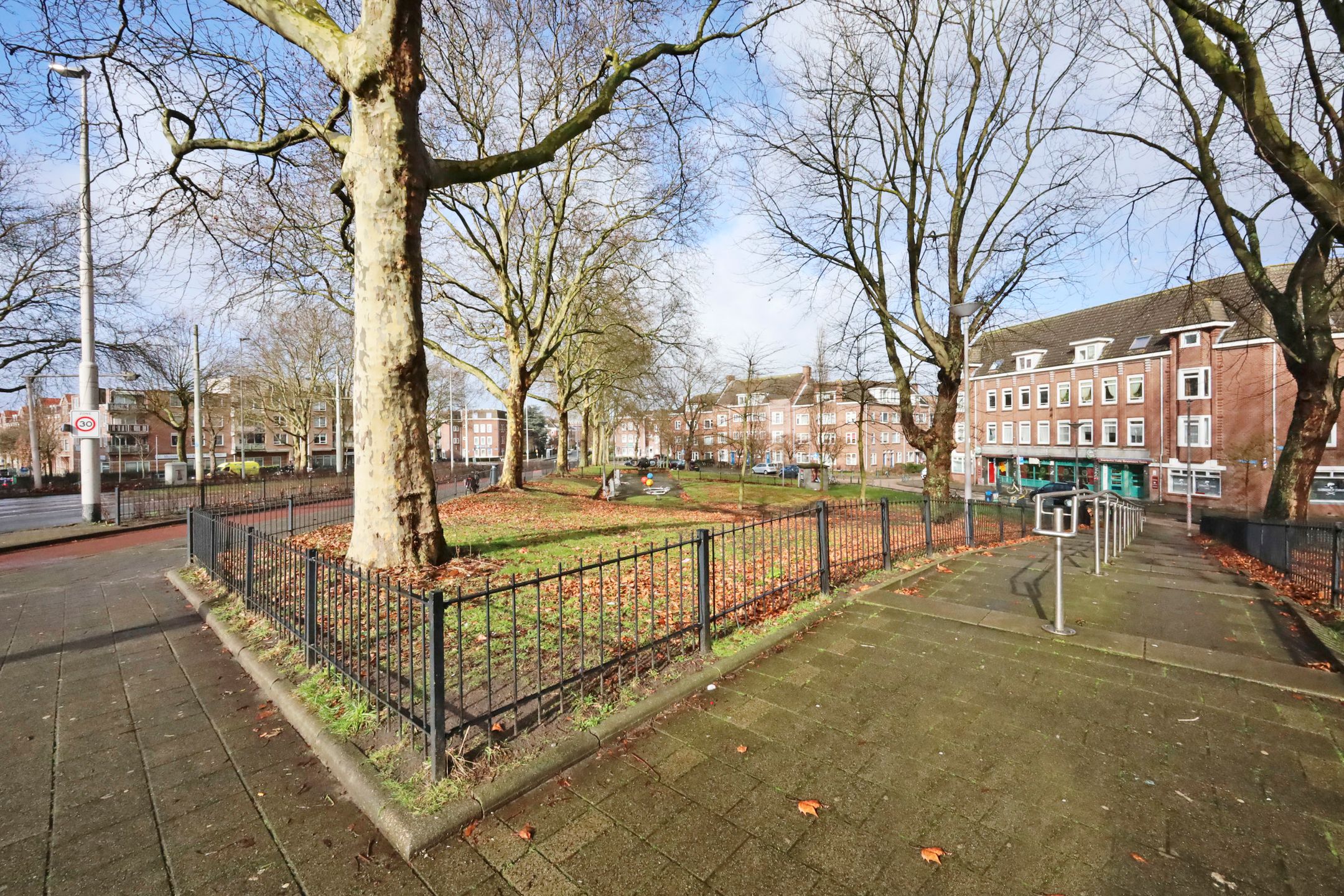 Photo 36 of Mathenesserdijk 103-B04